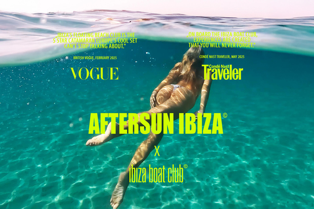 Ibiza: Festa in barca al tramonto all'Ibiza Boat Club con Open Bar