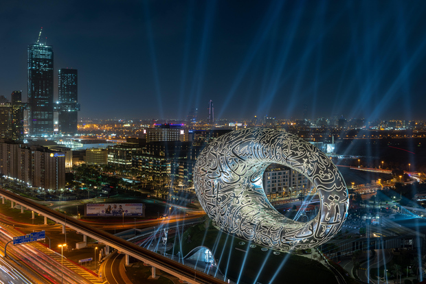 Dubai e Abu Dhabi: Tour della città e del deserto con scalo flessibile