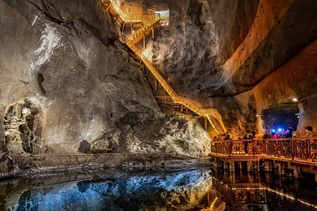 Cracovia: tour guidato alla miniera di sale di Wieliczka con biglietto d'ingresso