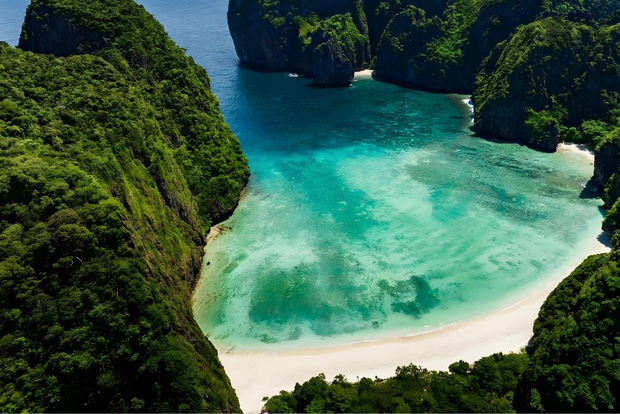 Phuket: Escursione di un giorno alle isole Phi Phi e alla baia di Maya con pranzo
