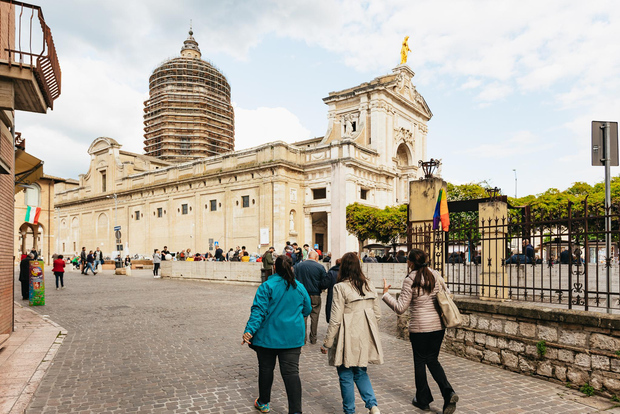 From Florence: Orvieto and Assisi Tour with Church Visits