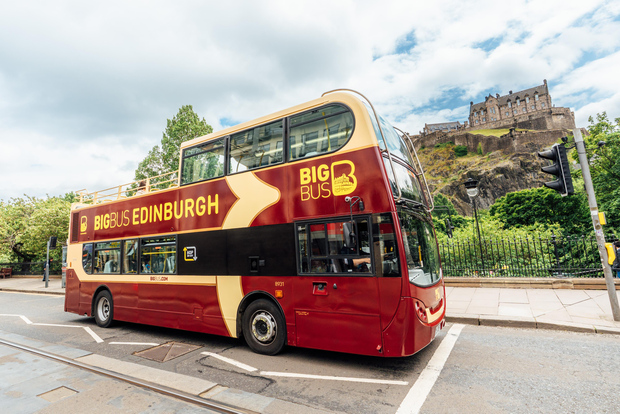 Edinburgh: Big Bus Hop-On, Hop-Off Tour by Open-Top Bus