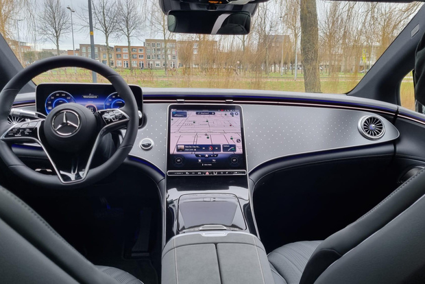 Schiphol: Trasferimento privato premium per la città di Amsterdam