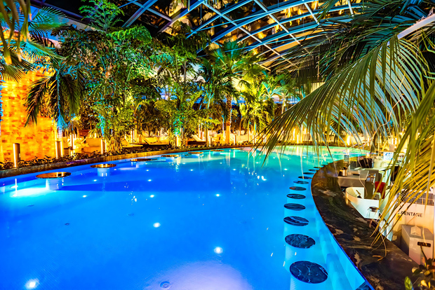 Bucarest - Therme: trasferimento privato ogni ora andata e ritorno