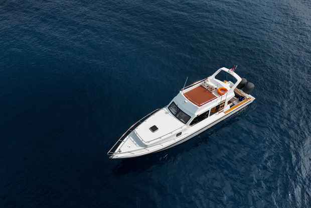 Labuan Bajo: One Day Tour to Explore Komodo National Park