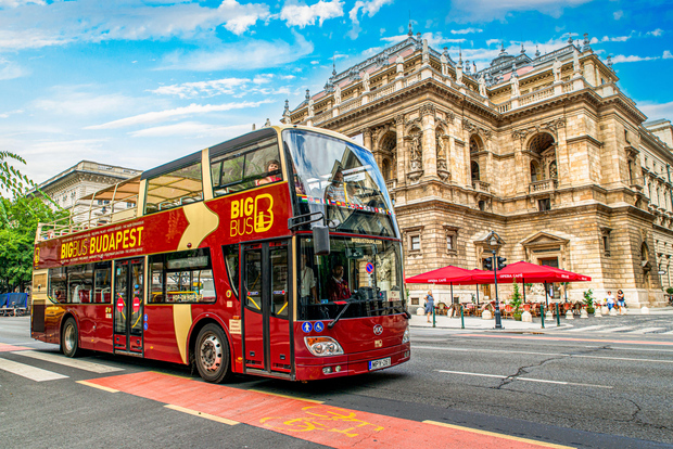 Budapest: Big Bus Hop-On Hop-Off Tour & Danube River Cruise