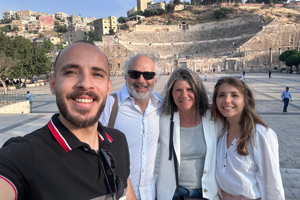 安曼徒步游:隐藏瑰宝、文化与街头美食