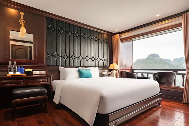 2 天:下龙湾 5 星邮轮(带阳台和浴缸