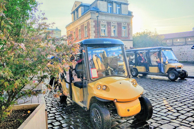 Krakow: Old Town, Kazimierz, & Former Ghetto by Golf Cart