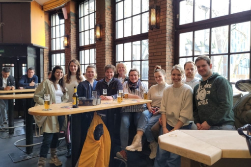 Colonia: tour guidato a piedi di Kwartier Latang con 1 Kölsch