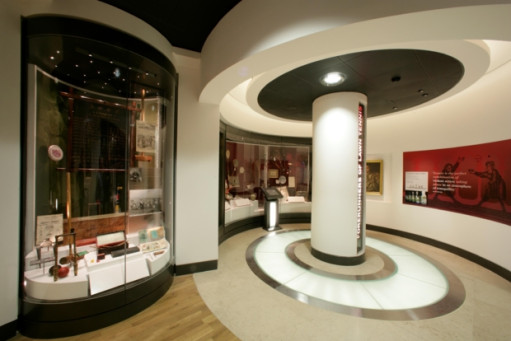 Wimbledon Lawn Tennis Museum and Tour