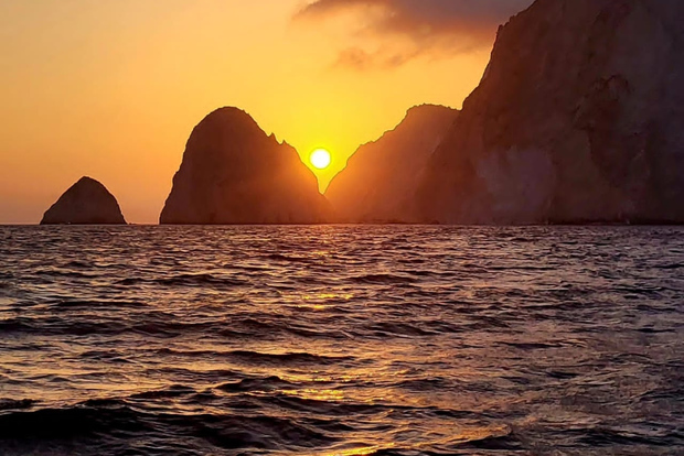 Zakynthos: Mizithres Sunset Cruise with Swimming & Turtles