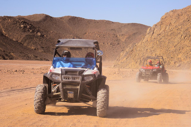 Макади Бэй: квадроциклы, вид на море, верблюды, наблюдение за звездами, ужин и шоу
