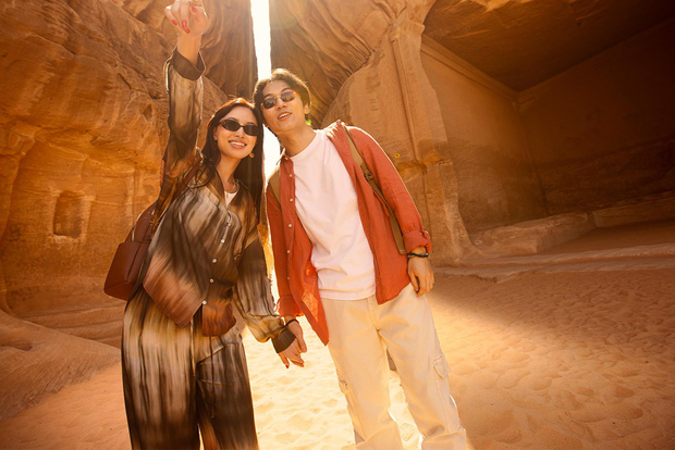 Medina: gita di 1 giorno ad Al-Ula e Hegra, siti UNESCO, con pranzo