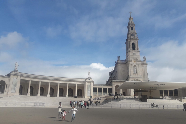 Da Coimbra: Santuario di Fatima e villaggio dei Pastorinhos