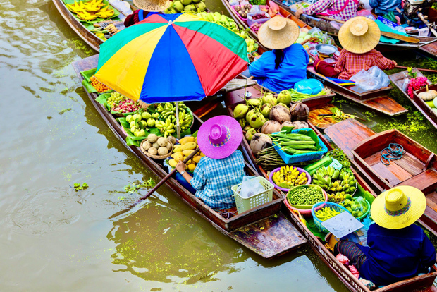 Bangkok: esperienza privata al mercato galleggiante e al mercato dei treni