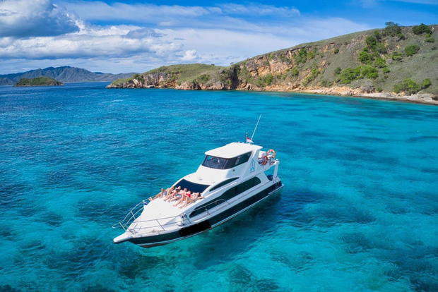 Остров Падар, Розовый пляж, полный день, совместная поездка