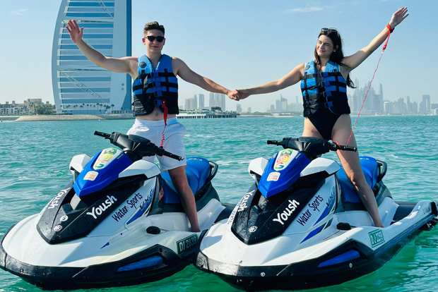 Dubai: Avventura in jetski con vista sul Burj Khalifa e sul Burj Al Arab