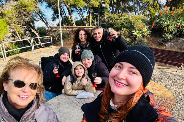 Barcellona: tour di Montjuïc con un bicchiere di vino