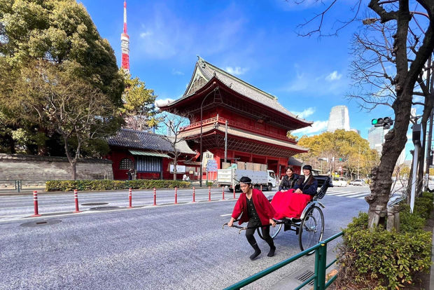 Tokio: 1-stündiges Rikscha-Abenteuer mit Blick auf den Tokyo Tower