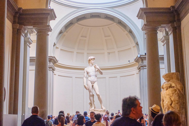 Florence: Walking Tour and Accademia Gallery Tour