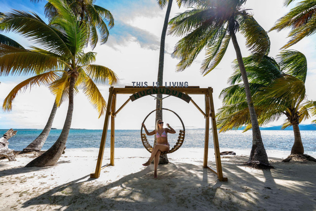 From Panama City: 4 San Blas Islands Day Trip with Lunch