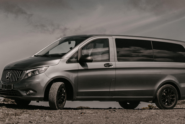 Santorini:Servizi di taxi sull'isola, incluso l'aeroporto/porto