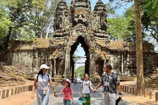 Tour privato di 2 giorni: templi di Angkor all'alba (meno folla e caldo)