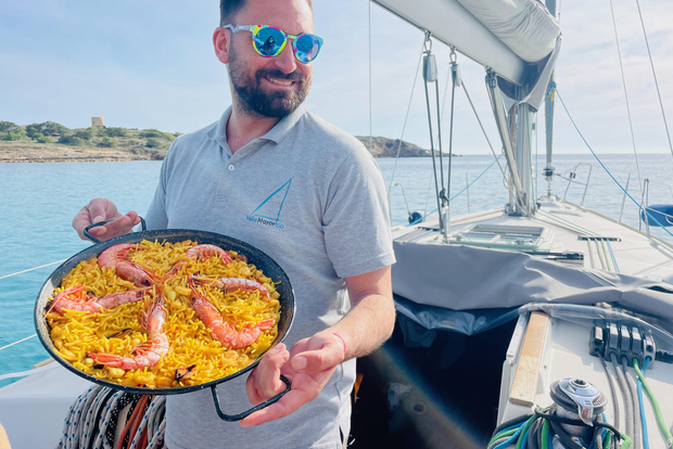 Palma: escursione privata in barca a vela con paella opzionale