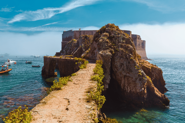 Из Лиссабона: острова Берленга на лодке, Пенише и Обидуш