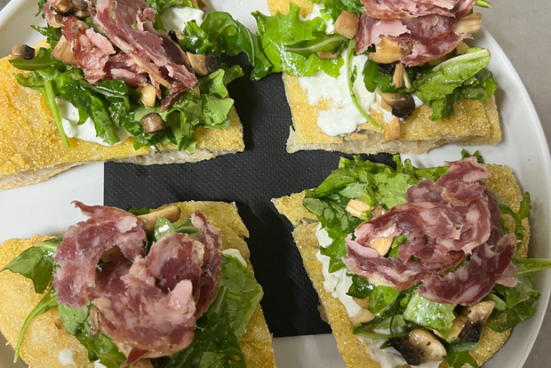 在奇伦托的帕埃斯图姆：学习制作真正的奇伦托油炸披萨的艺术。