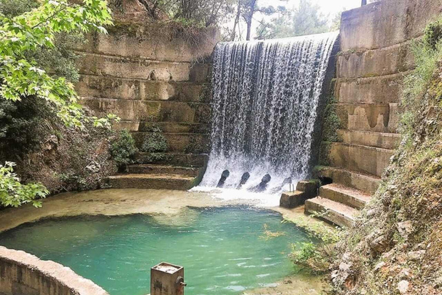 Da Rodi: Tour in autobus a Lindos e alle Sette Sorgenti