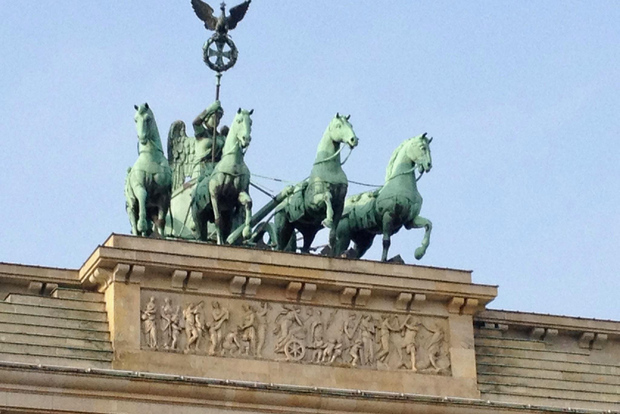 Tour privato in taxi attraverso Berlino Est e Ovest e Kiez 4-6h