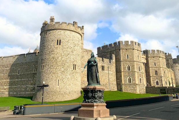 Desde Londres: Excursión de medio día a Windsor con entradas al Castillo