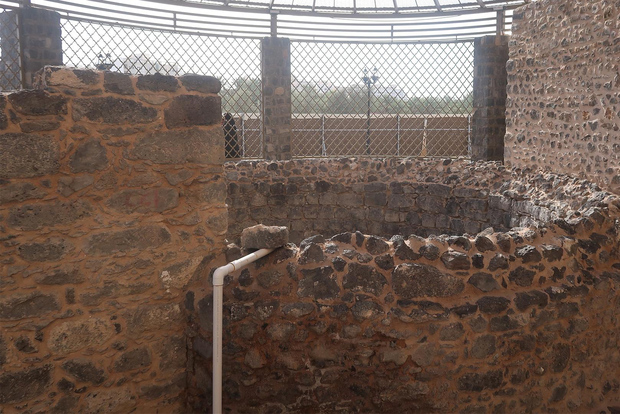 Medina: Abeer & Souq Tour