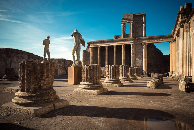 From Naples: Pompeii and Herculaneum Excavations with Ticket and Group Tour Guide