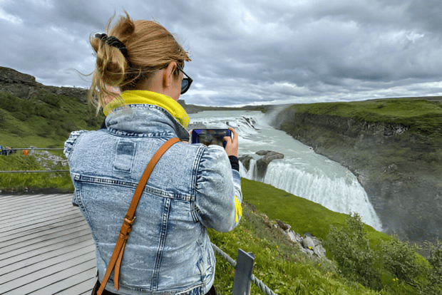 Piccolo gruppo in spagnolo: Circolo d'Oro con 7 fermate da Reykjavik