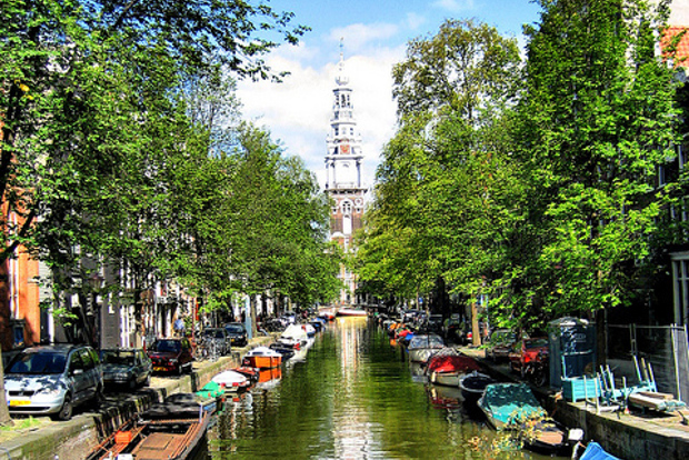 Tour privato di 2 ore della città storica di Amsterdam con guida locale