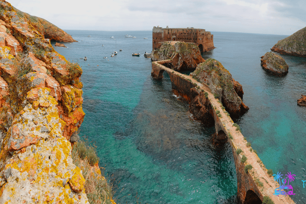 Скрытые жемчужины Португалии: Берленга, Пенише и Королевский дворец Мафры