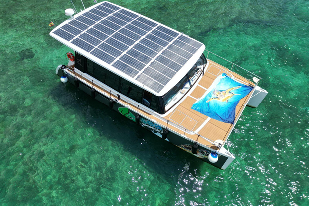 ESPERIENZA ECOLOGICA CATAMARANA a Palma Bay