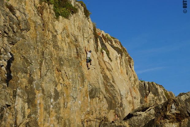 Cascais 3.5-Hour Rock Climbing Experience