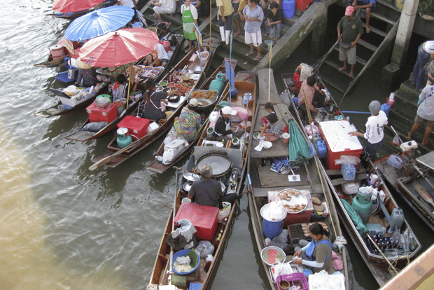 Tour di un giorno in bicicletta del mercato galleggiante da Bangkok