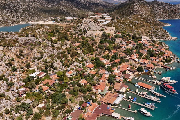 Экскурсия на лодке по Кекова и затонувшему городу из Каша