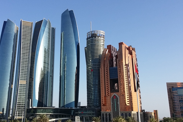 Sport e lusso ad Abu Dhabi: tour di 1 giorno da Abu Dhabi