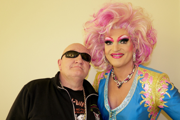 Amburgo: Original Kiez Tour in tedesco con Eddy Kante