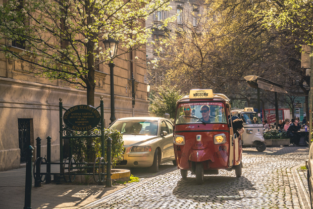Budapest: 2-Hour Private TukTuk Tour