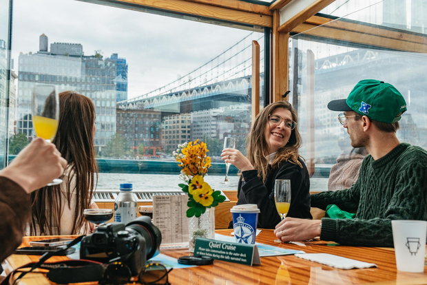 NYC: Around Manhattan Official NYC Architecture Cruise