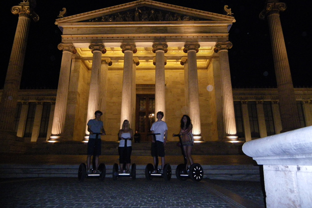 Atene: tour serale in segway