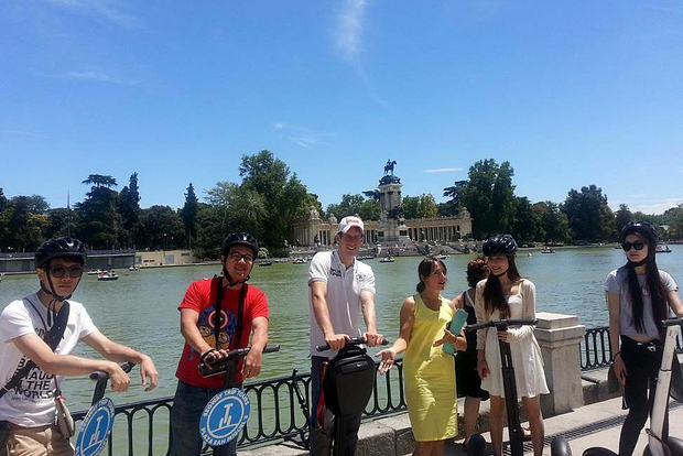 Madrid: Tour in Segway di 1,5 ore del Parco del Retiro