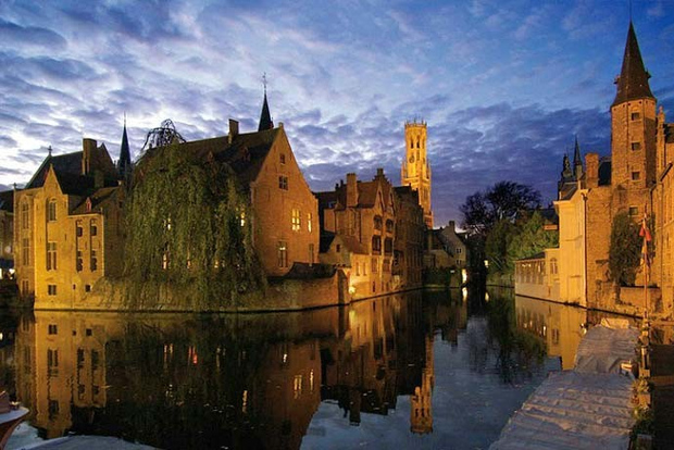 Bruges: Tour guidato a piedi